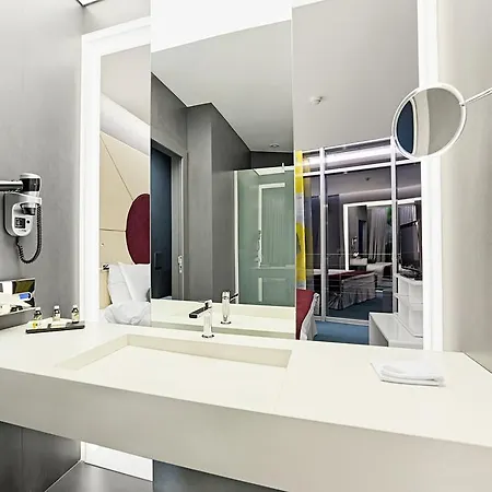 Hotel 23 4*