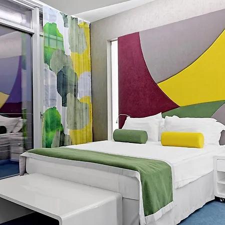 Hotel 23 4*