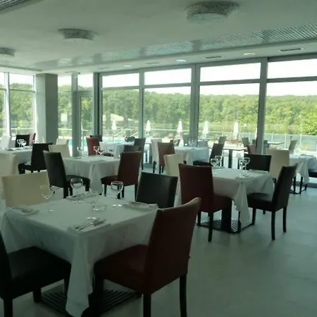 Hotel 23